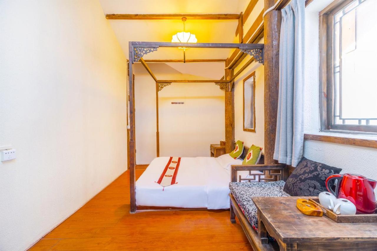 Lewo Guest House Lijiang  Exteriör bild